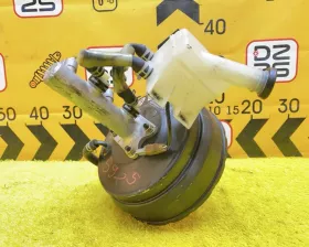 Главный тормозной цилиндр Toyota