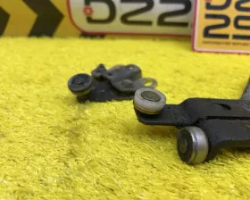 Ролик раздвижной двери Toyota