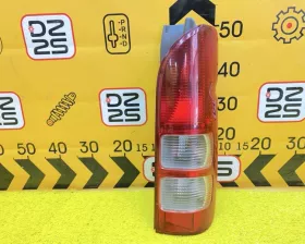 Стоп-сигнал Toyota