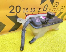 Бачок расширительный Toyota