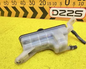 Бачок расширительный Toyota