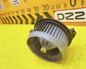 Мотор печки Toyota