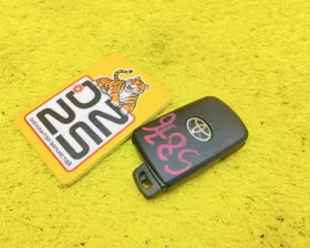 Ключ зажигания Toyota