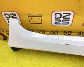 Накладка на порог Toyota