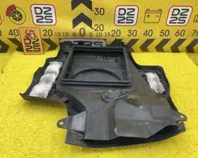Воздухозаборник Mazda