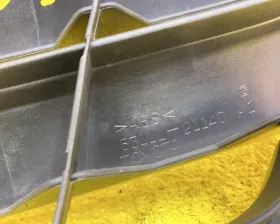 Решетка радиатора TOYOTA