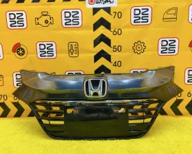 Решетка радиатора Honda