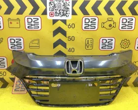 Решетка радиатора Honda