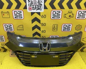 Решетка радиатора Honda