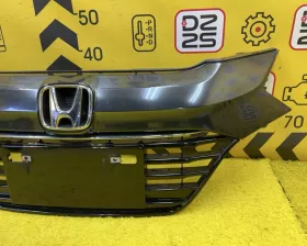Решетка радиатора Honda