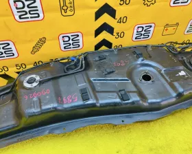 Топливный бак MITSUBISHI