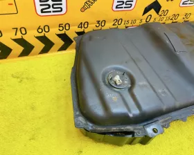 Бензобак TOYOTA