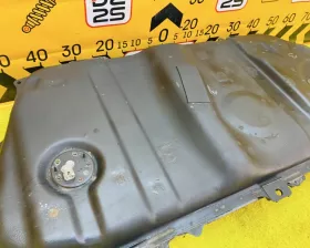 Бензобак TOYOTA