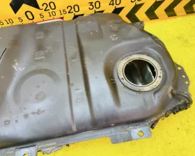 Бензобак TOYOTA