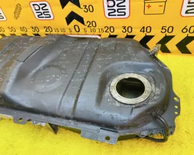 Бензобак TOYOTA