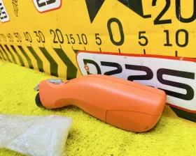 Зарядное устройство Toyota