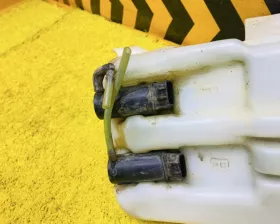 Бачок стеклоомывателя TOYOTA