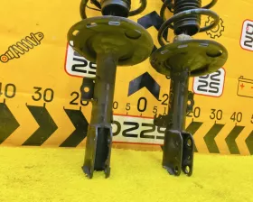СТОЙКА ПАРА ЛЕВАЯ И ПРАВАЯ Toyota