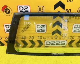 Стекло двери багажника Toyota