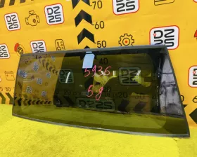 Стекло двери багажника Toyota