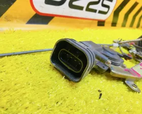 Замок двери Toyota