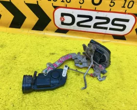 Замок двери Toyota