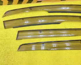 Ветровик на дверь Honda