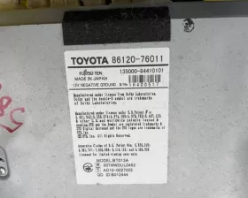 Магнитофон Toyota