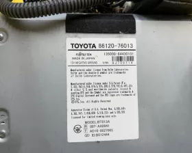 Магнитофон Toyota