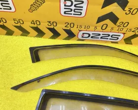Ветровик на дверь Toyota