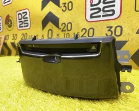 Магнитофон Toyota