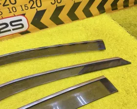 Ветровик на дверь Honda
