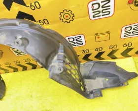 Подкрылок Toyota