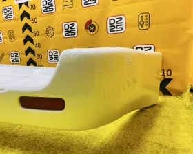 Бампер Toyota