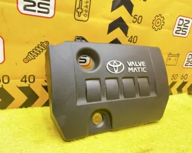 Пластиковая крышка на двс Toyota