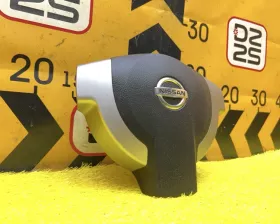 Подушка безопасности водителя Nissan