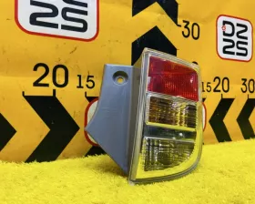 Стоп-сигнал Toyota