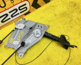 Доводчик двери Toyota