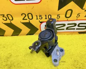Подушка двигателя Toyota