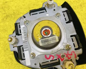 Подушка безопасности водителя Toyota