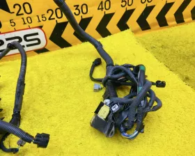 Коса под капот Toyota