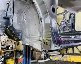 Порог кузова Toyota