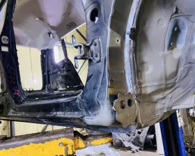 Порог кузова Toyota