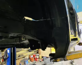 Порог кузова Toyota