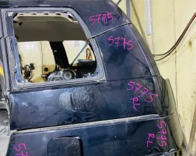 Крыло заднее Toyota