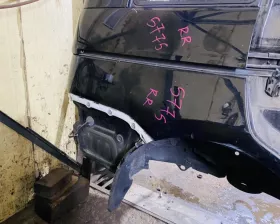 Крыло заднее Toyota