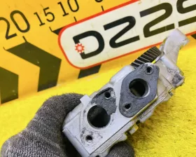 Масляный насос Mazda