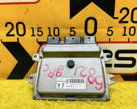 Блок управления двс Nissan