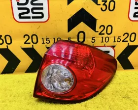 Стоп-сигнал Nissan