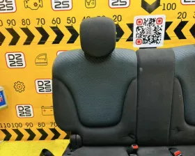 Сидение Nissan
